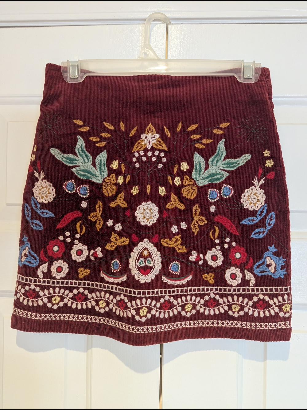 Colourful Floral Embroidered Burgundy Corduroy Mini Skirt XS/S Boho Festival
